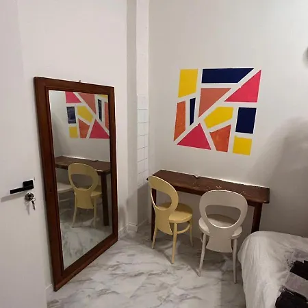 Bed And Breakfast Chez L'Habitant Marseilles Buitenkant foto